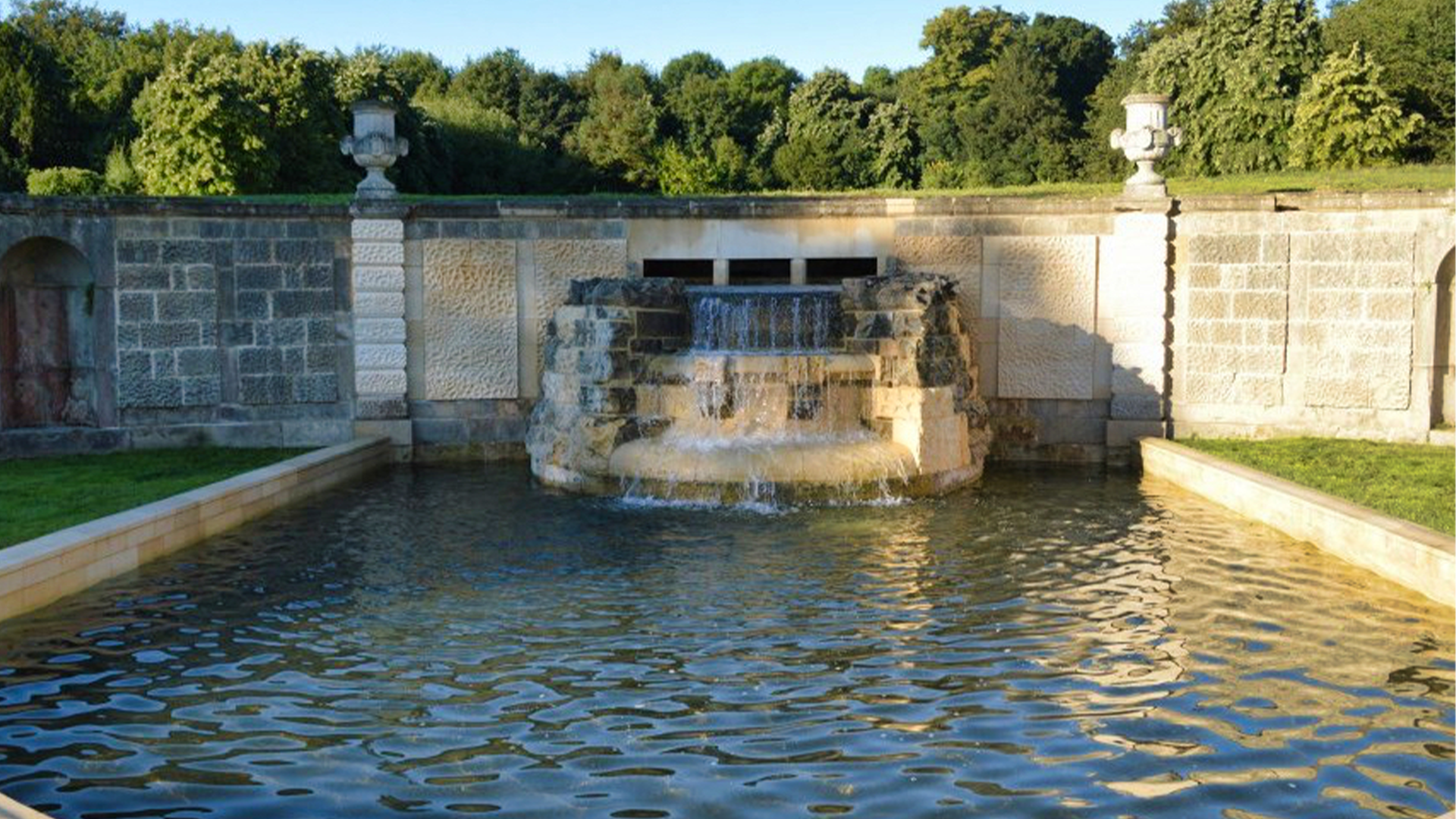 Baynham Meikle Bramham Park Leeds water fountain