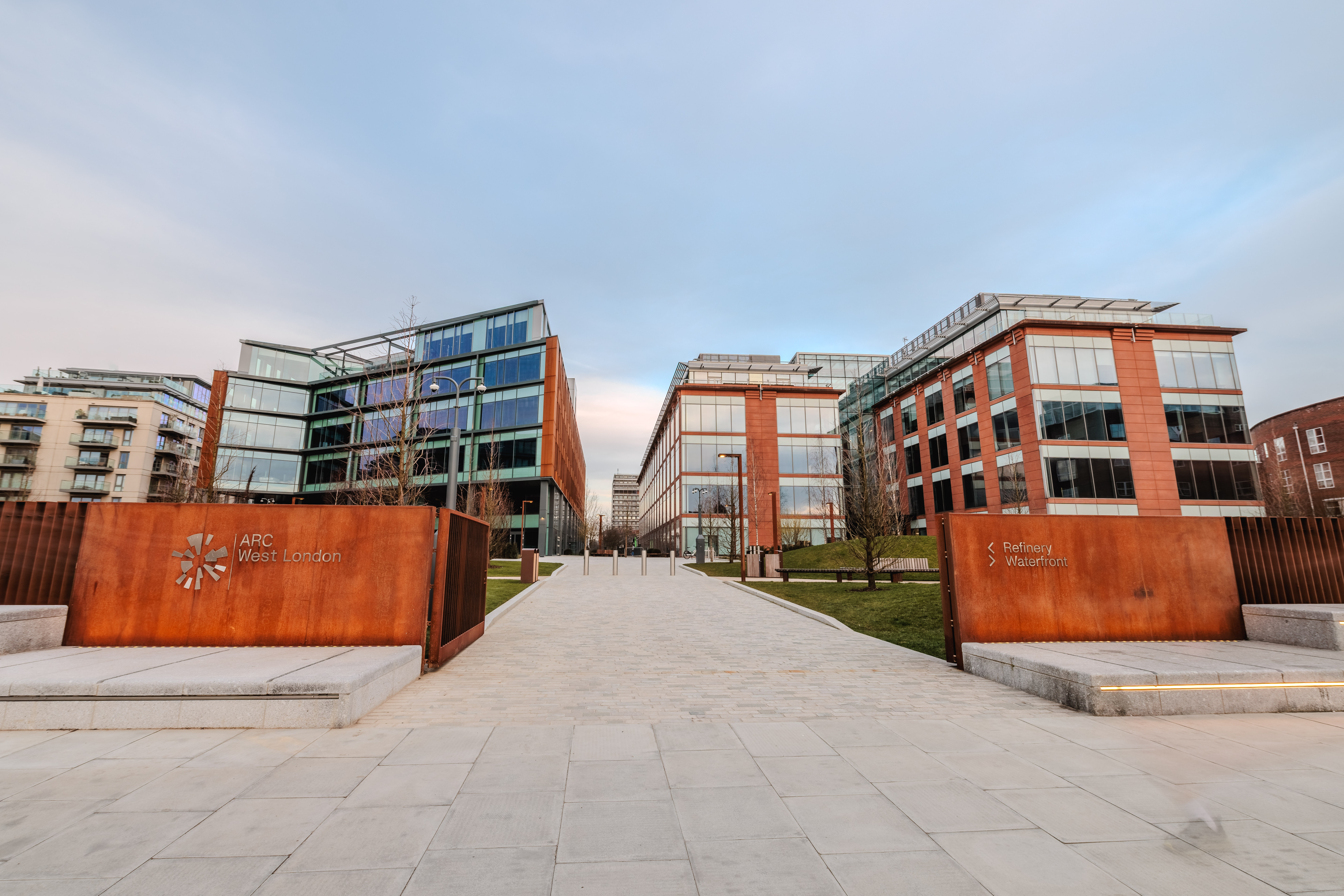 Baynham Meikle Manbre Wharf Hammersmith full view