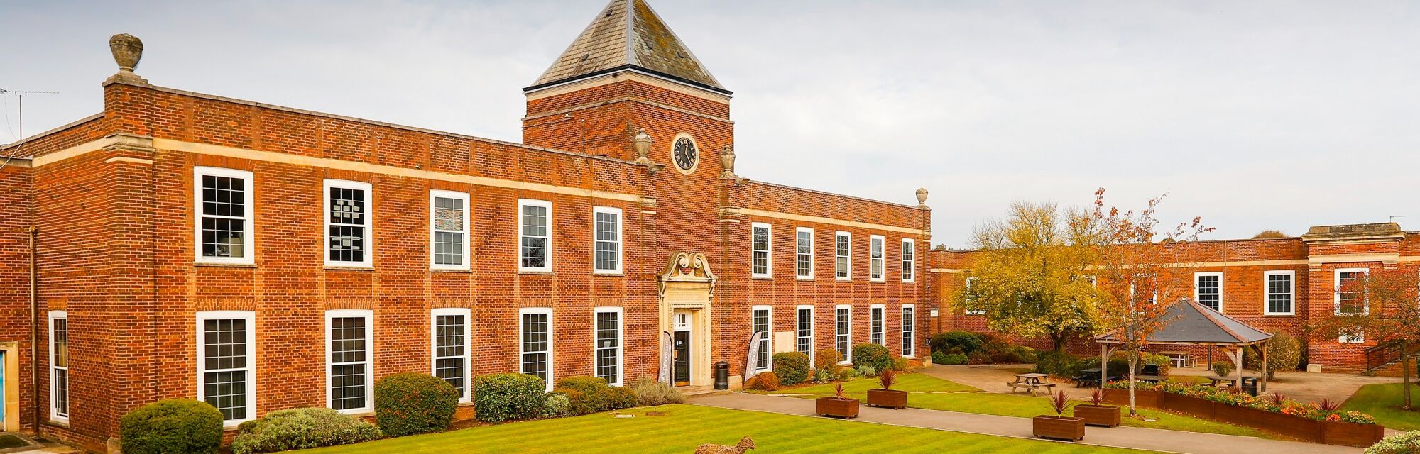 Baynham Meikle Wolverley School Kidderminster wide shot