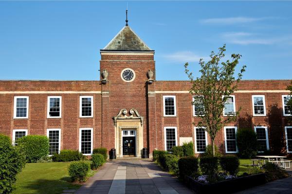Baynham Meikle Wolverley School Kidderminster exterior